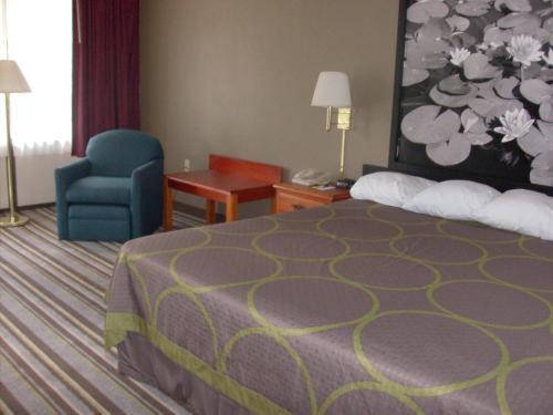 Super 8 By Wyndham Valdosta Mall Номер фото